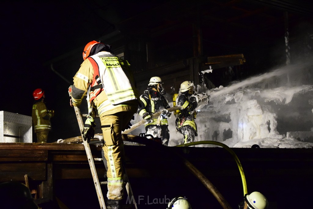 Grossfeuer Einfamilienhaus Siegburg Muehlengrabenstr P0442.JPG - Miklos Laubert